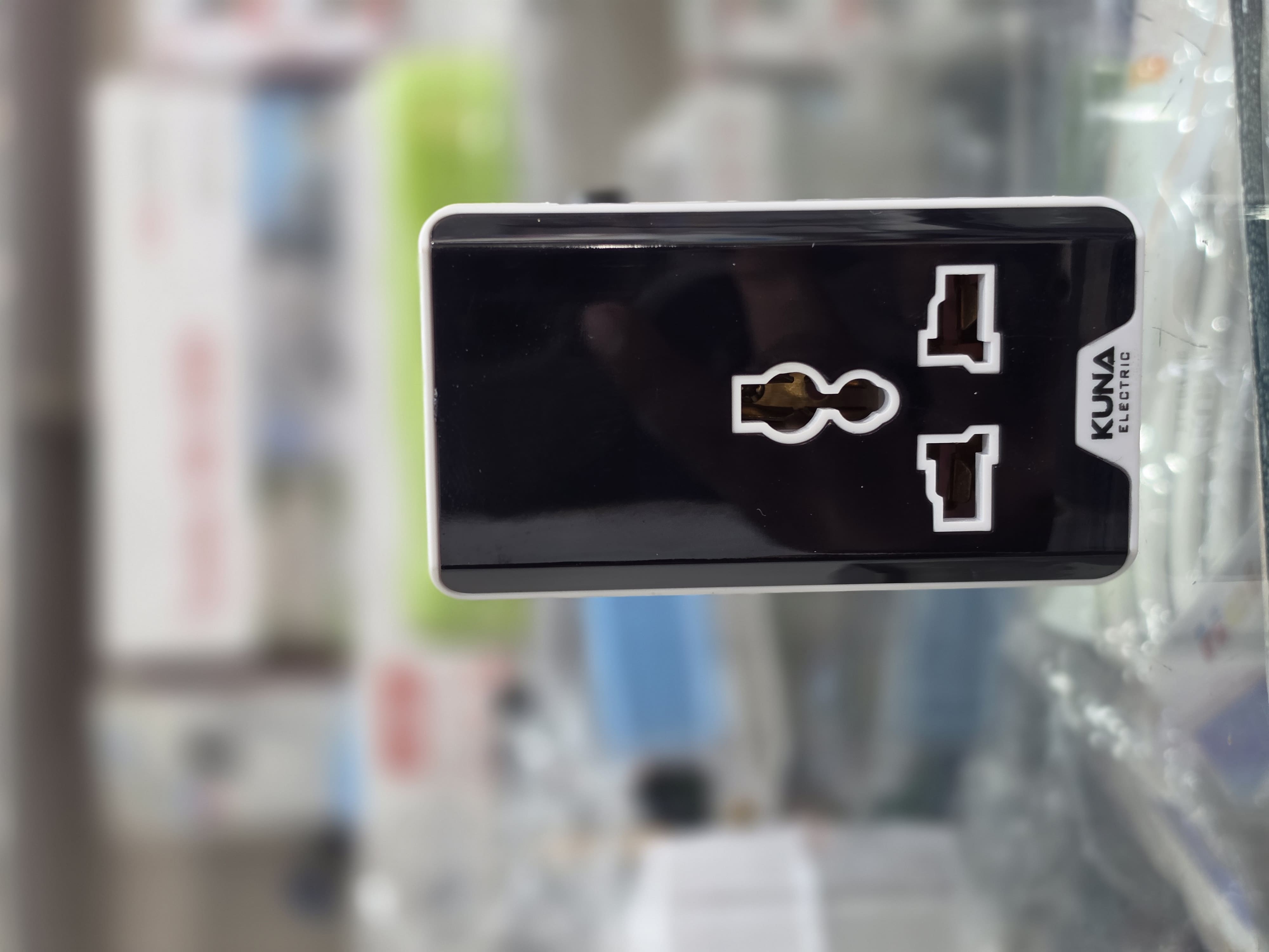 قابس محول كهربائي متعدد المقابس - KUNA Electric